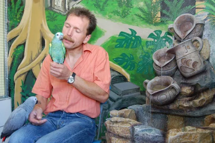 Die Dschungelvoliere im Papageien Paradies Sonsbeck Bild: Die Dschungelvoliere im Papageien Paradies Sonsbeck