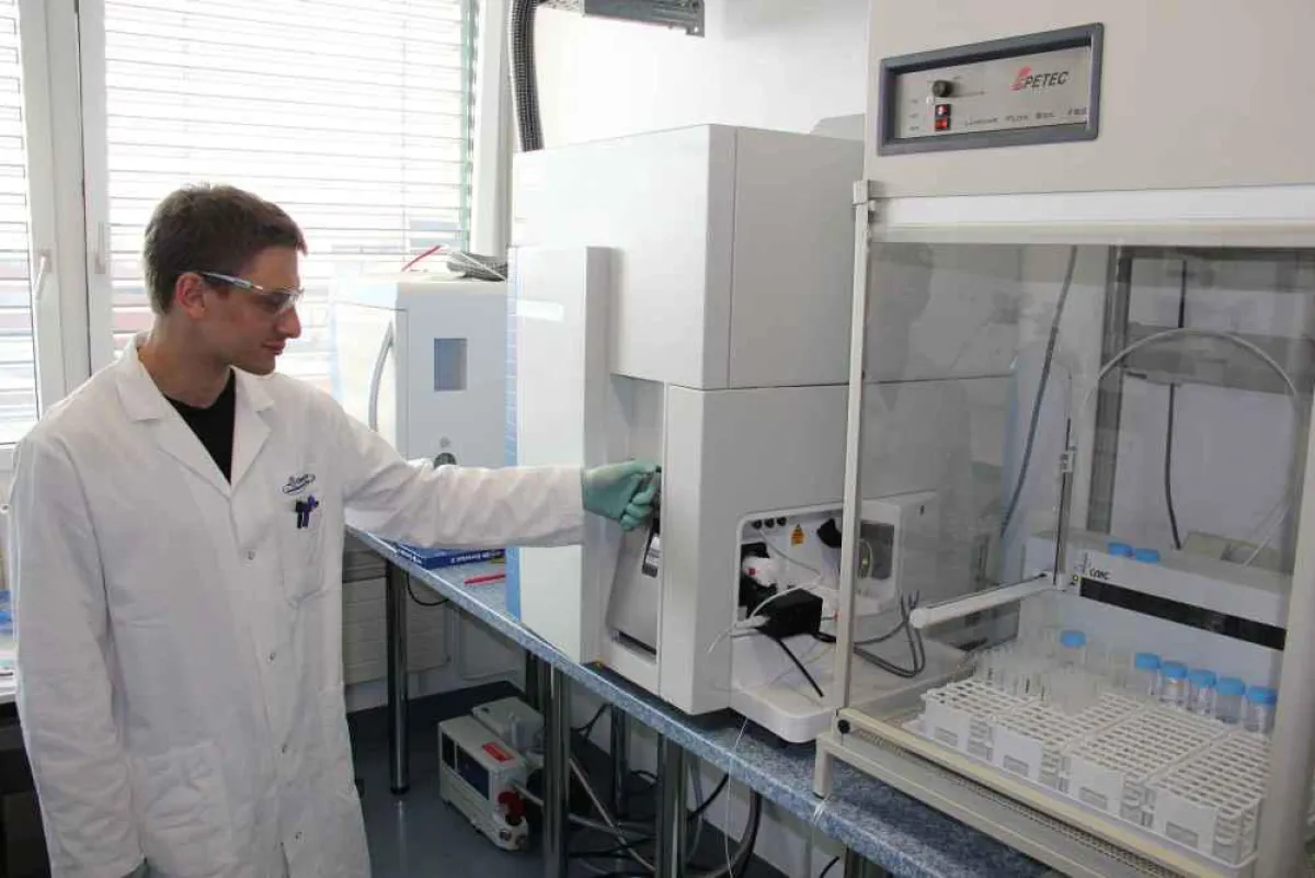 Bestimmung elementarer Verunreinigungen mit dem neuen ICP-MS Gerät