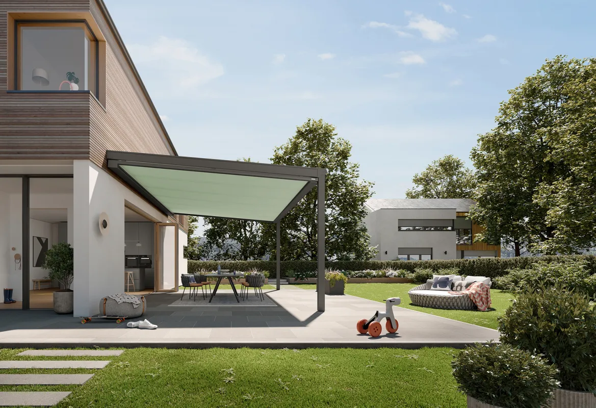 Die neue Unterglasmarkise „markilux 679“ überzeugt mit kubischem Design und schönem Akzentlicht. (© markilux)