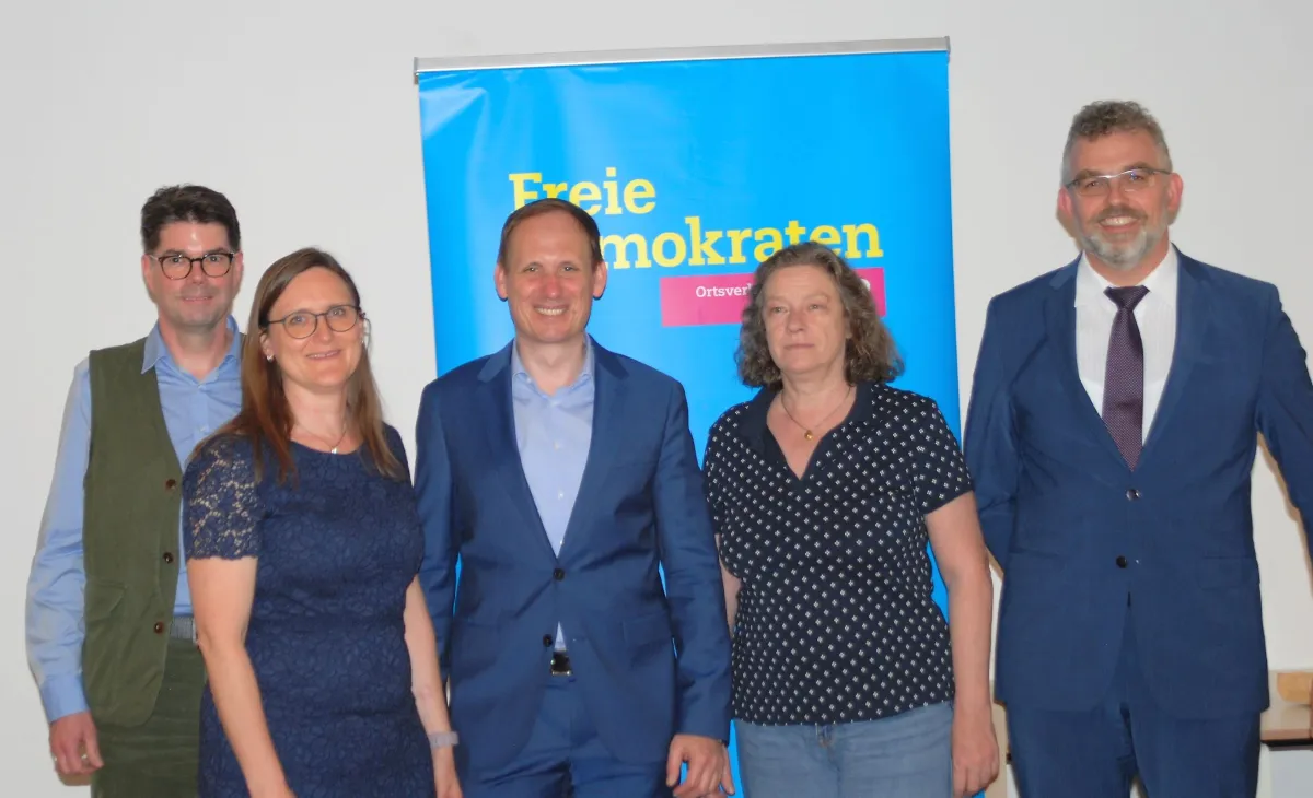Haarer FDP-Ortsvorstand (v.l.): A. Schröder, Dr. B. Siemsen, Dr. P. Siemsen, Dr. G. Berg, C. Franz. (© FDP Haar)