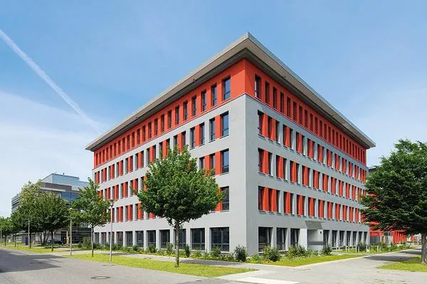 Bild: SPEKTRUM.2 Adlershof mit drei neuen Mietern