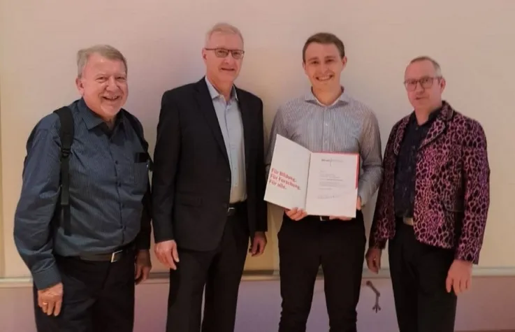 M. Eng. Mario Fleischmann erhielt an der TH Nürnberg den IfKom-Preis 2024 Bild: M. Eng. Mario Fleischmann erhielt an der TH Nürnberg den IfKom-Preis 2024