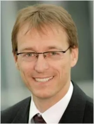 Bild: Die DAB bank und FIS KORDOBA vereinbaren die Einführung des Kernbankensystems K-CORE24