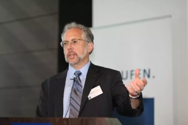 Bild: Dr. Jeffrey K. Liker und die Staufen AG - Partnerschaft im Zeichen von Lean Management