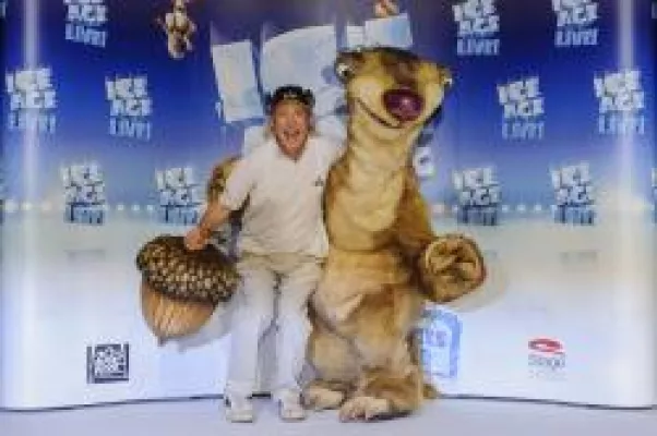 Bild: Otto Waalkes bestätigt auf Pressekonferenz: Megastar Sid erfüllt sich mit ICE AGE LIVE! einen Lebenstraum