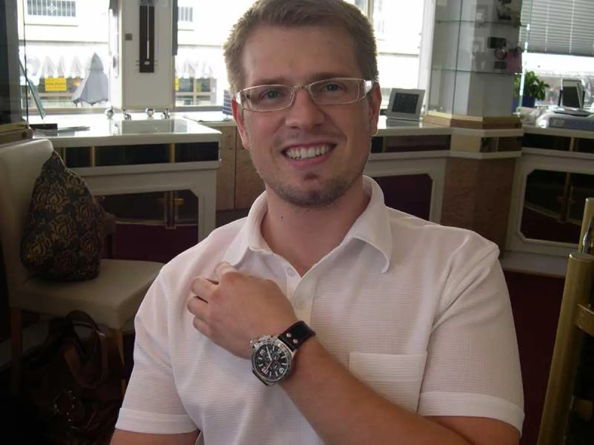 Der glückliche Gewinner mit seiner neuen TW STEEL