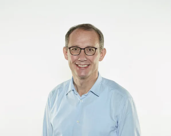 Erklärvideo mit Kinderarzt: Warum gibt es verschiedene Meningokokken-Impfungen?   Bild: Erklärvideo mit Kinderarzt: Warum gibt es verschiedene Meningokokken-Impfungen?