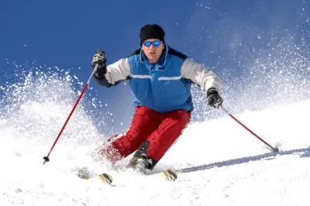 Mit Durchblick auf Loipe und Piste – Gutes Sehen ist Grundvoraussetzung im Wintersport Bild: Mit Durchblick auf Loipe und Piste – Gutes Sehen ist Grundvoraussetzung im Wintersport
