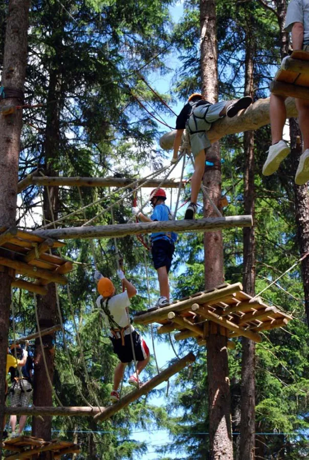 Hoch hinaus im Kletterwald Bichlbach