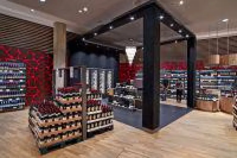 Neuer Heinemann Duty Free am Flughafen Oslo Bild: Neuer Heinemann Duty Free am Flughafen Oslo