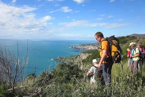 Wandern im Cilento – Passion zwischen Meer und Bergen Bild: Wandern im Cilento – Passion zwischen Meer und Bergen