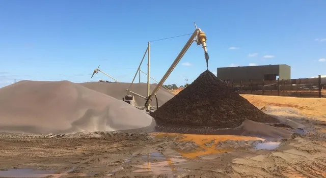 McLaren Minerals: Mächtige Titanmineralisierung ab Oberfläche bestätigt Potenzial für Großabbau Bild: McLaren Minerals: Mächtige Titanmineralisierung ab Oberfläche bestätigt Potenzial für Großabbau