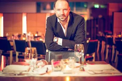 Bild: Le Méridien Hamburg: Anton Birnbaum übernimmt als neuer General Manager das Ruder von Andreas Kirsch