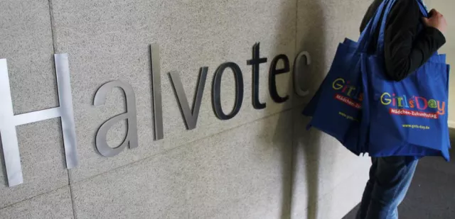 Bild: Girls‘ Day 2015 bei Halvotec: Ein Tag als Softwareentwicklerin