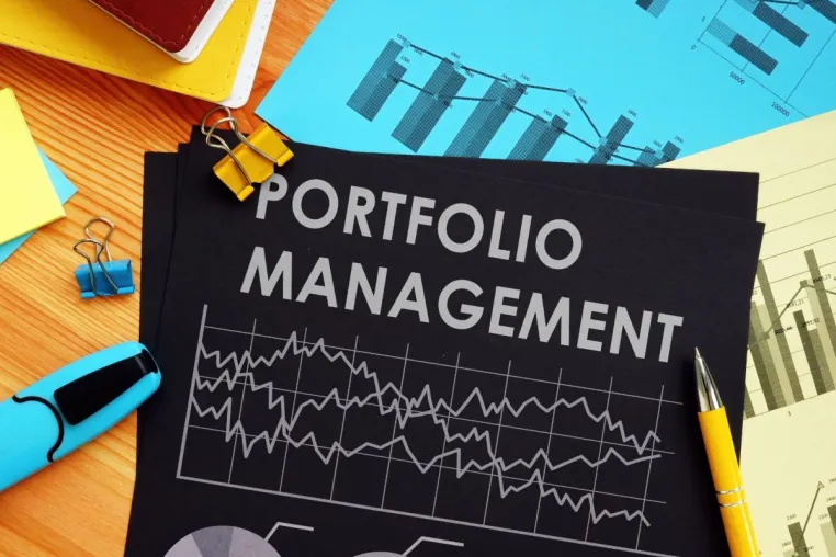 Bild: JRC Capital Management Consultancy & Research GmbH steht für langjährige Erfahrung im Bereich Finanzportfoliov