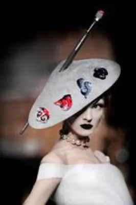 Bild: Neue Fashion-Ausstellungen in Brisbane
