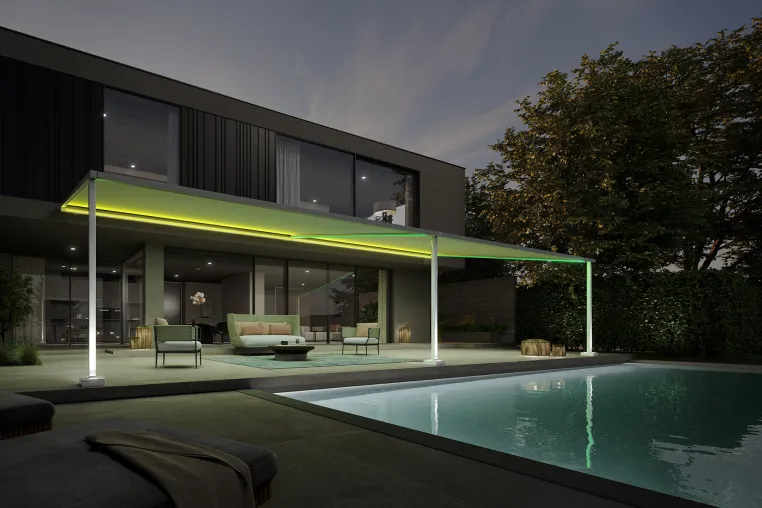 Bild: Pergolamarkise von markilux verzaubert Terrassen mit grazilem Look und farbigem Lichtspiel