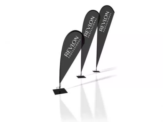 Bild: Outdoorwerbung 2.0 mit den mobilen Beach Banner Fahnensystemen