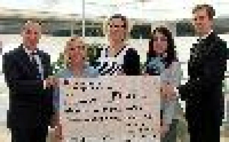 Bild: Hilfe für Frauen und Kinder