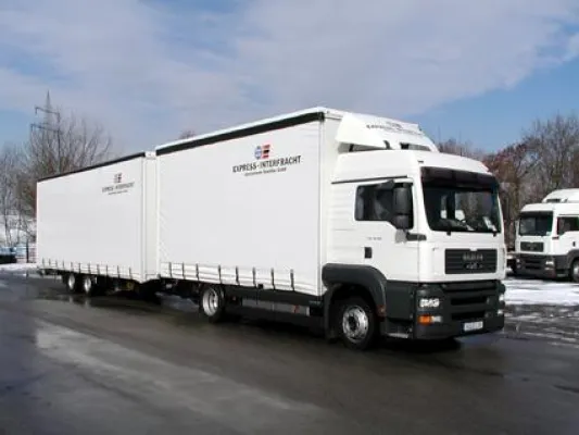 Bild: Neue Strategie mit Kompetenzcentern für maßgeschneiderte Logistiklösungen