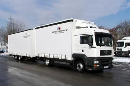 Bild: Neue Strategie mit Kompetenzcentern für maßgeschneiderte Logistiklösungen