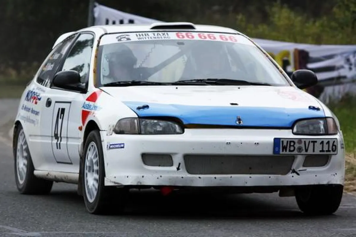 Patrick Pusch und Fabian Hoese bei der Osterburg-Rallye 2009 (Foto: D. Neidel)