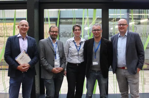 Zum gesellschaftlichen Wert von Medien. Bericht zur Fachtagung „Gemeinwohlorientierte Medien“ Bild: Zum gesellschaftlichen Wert von Medien. Bericht zur Fachtagung „Gemeinwohlorientierte Medien“