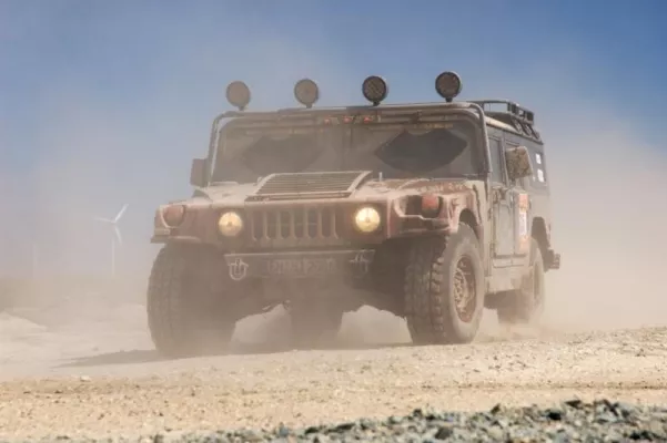 Bild: Europ Erstes HUMMER H1 Racingteam sponsored by hunting heads