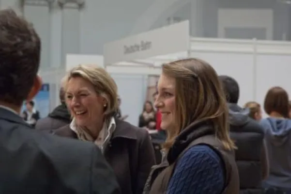 Bild: Klarheit im Dschungel der Studienmöglichkeiten - Über 50 Hochschulen und Unternehmen auf der horizon präsent