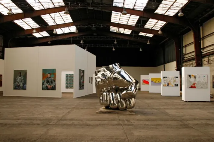 Bild: Nord Art 2010 lässt die Puppen tanzen