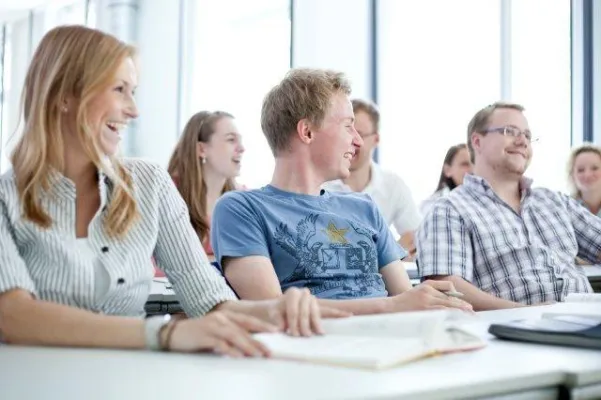 Bild: Hochschule BiTS verlängert Einschreibefristen und ermöglicht verspäteten Studienbeginn