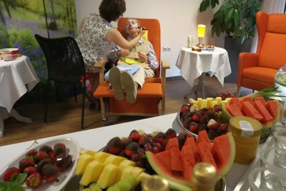 Bild: Wohlfühlmomente im Seniorenzentrum der Zieglerschen