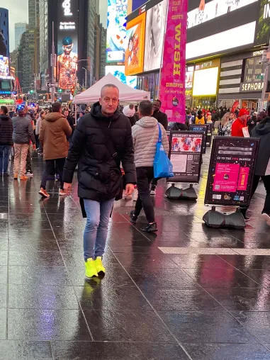 „The Yellow Shoes“: Digitalisierungspodcast für Unternehmer geht auf Sendung Bild: „The Yellow Shoes“: Digitalisierungspodcast für Unternehmer geht auf Sendung