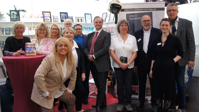 Bild: Alexander Niggemann bringt als Herausgeber #CatchUpCall auf die Leipziger Buchmesse