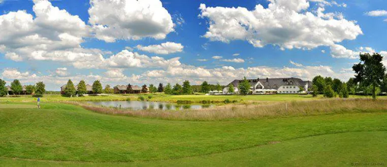 Golf- und Country Club Seddiner See unterstützt den vom Hochwasser betroffenen Magdeburger Golfclub Bild: Golf- und Country Club Seddiner See unterstützt den vom Hochwasser betroffenen Magdeburger Golfclub