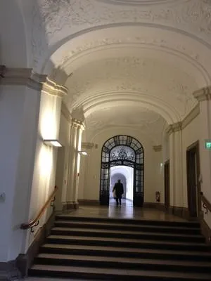 Bild: Fragebogen der Clerical Medical - Gefährliche Post