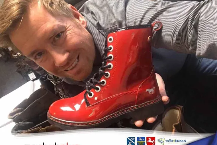 Bild: Schuhplus stellt neue Kollektion für Herbst/Winter 2020 zusammen