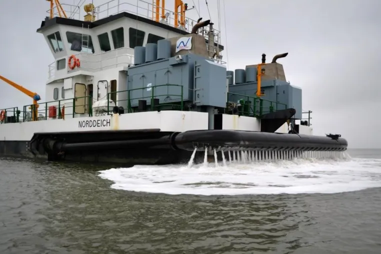 Bild: Niedersachsen Ports sichert Baggerungen entlang des Fedderwarder Priels für die nächsten Jahre
