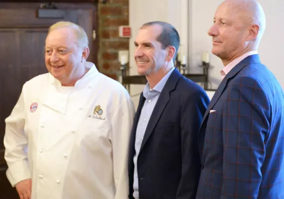 Bild: Fine Art Invest Group zu Gast bei Prometheus in Düsseldorf