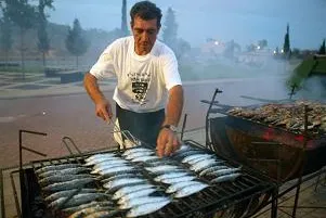Bild: Auftakt zum alljährlichen Sardinenfestival an der Algarve/Portugal