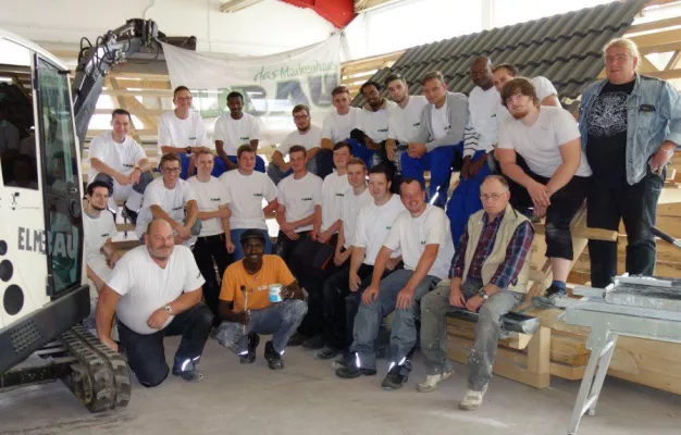 Bild: FIBAV: 24 junge Menschen treten Berufsausbildung an