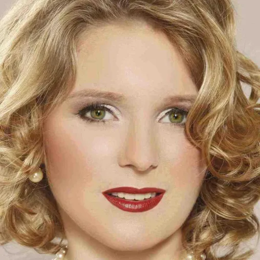 Neuer Konzerttermin für "Klassik küsst Pop" in den Mozartsälen Bild: Neuer Konzerttermin für "Klassik küsst Pop" in den Mozartsälen