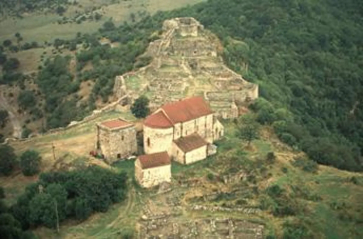 Georgien: uralte Kulturgeschichte und unverwechselbare Naturlandschaft