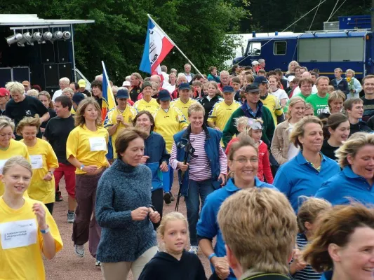 Bild: Solidarität mit Krebspatienten: Lütjenburg startet zum \"Lauf ins Leben\"