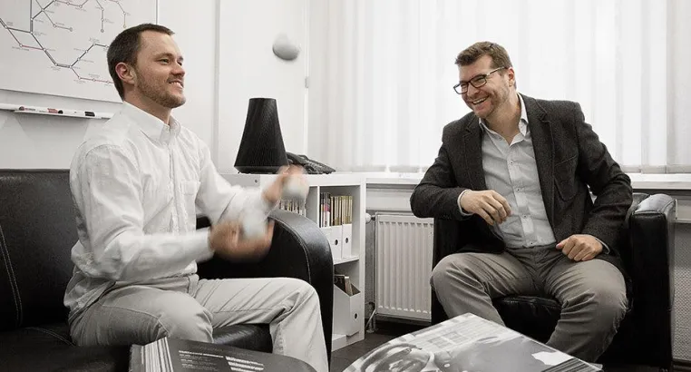 Bild: Simon says: Good bye. Michael Schmidt ist neuer Gesellschafter der MSCG