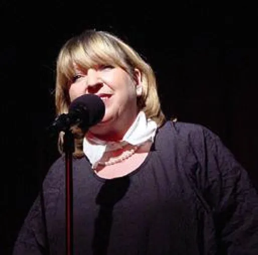 Angelika Mann gastiert im Ostseekabarett Bild: Angelika Mann gastiert im Ostseekabarett