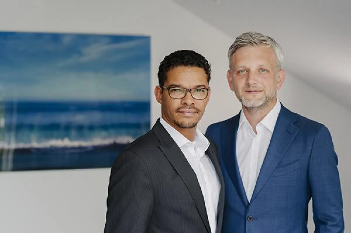 Malik Malocho, Christian Parvany
