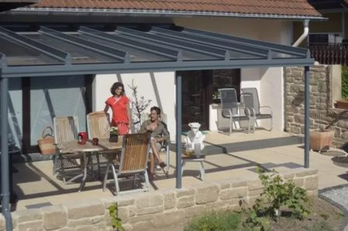 Bild: Neue Profile für "XXL-Terrassendach"