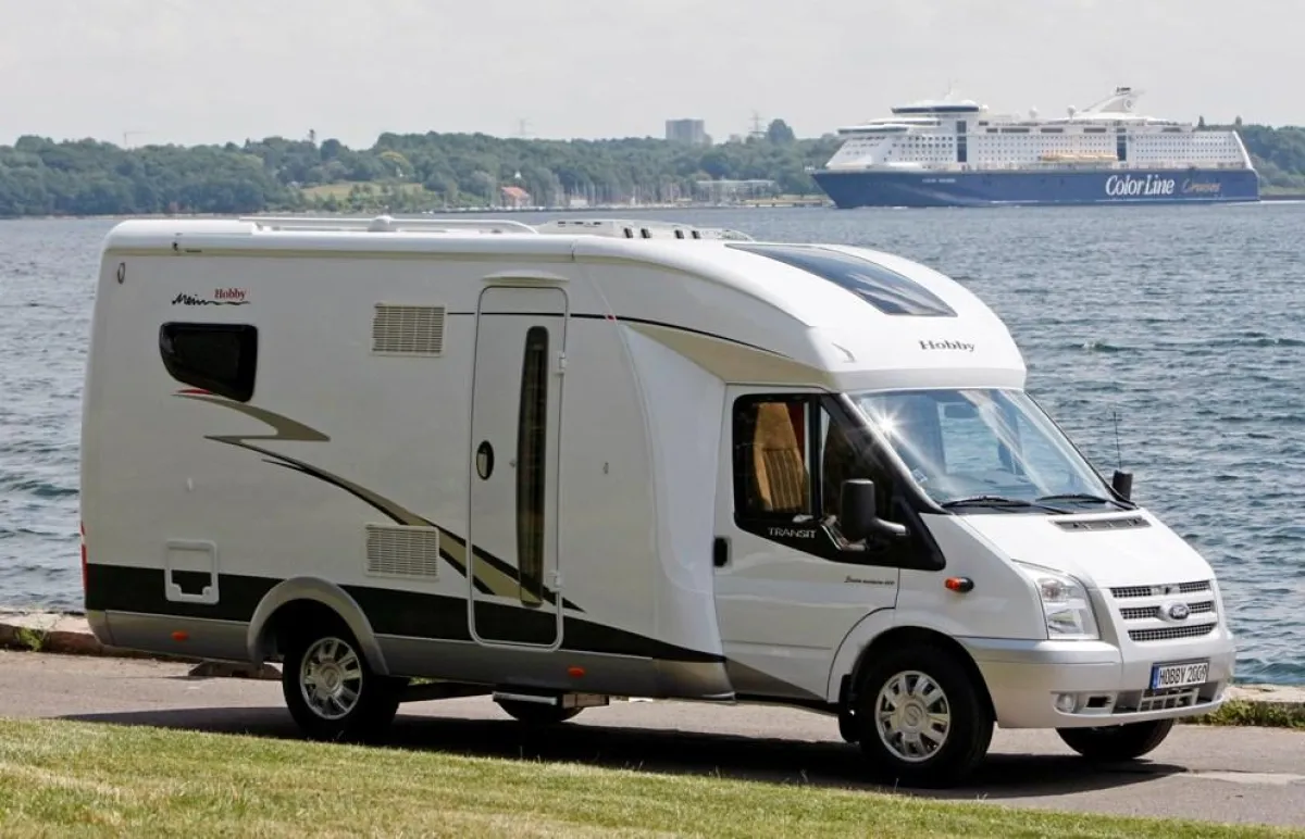 Trendsetter Reisemobil: Automotives Design beim neuen Hobby Siesta Exklusive