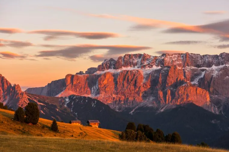 Bild: Enrosadira im UNESCO Weltnaturerbe Dolomiten